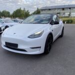 Tesla - Model Y - Long Range - Maastoauto