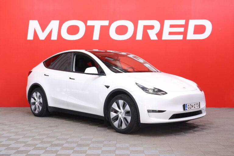 Tesla - Model Y - Long Range - Maastoauto