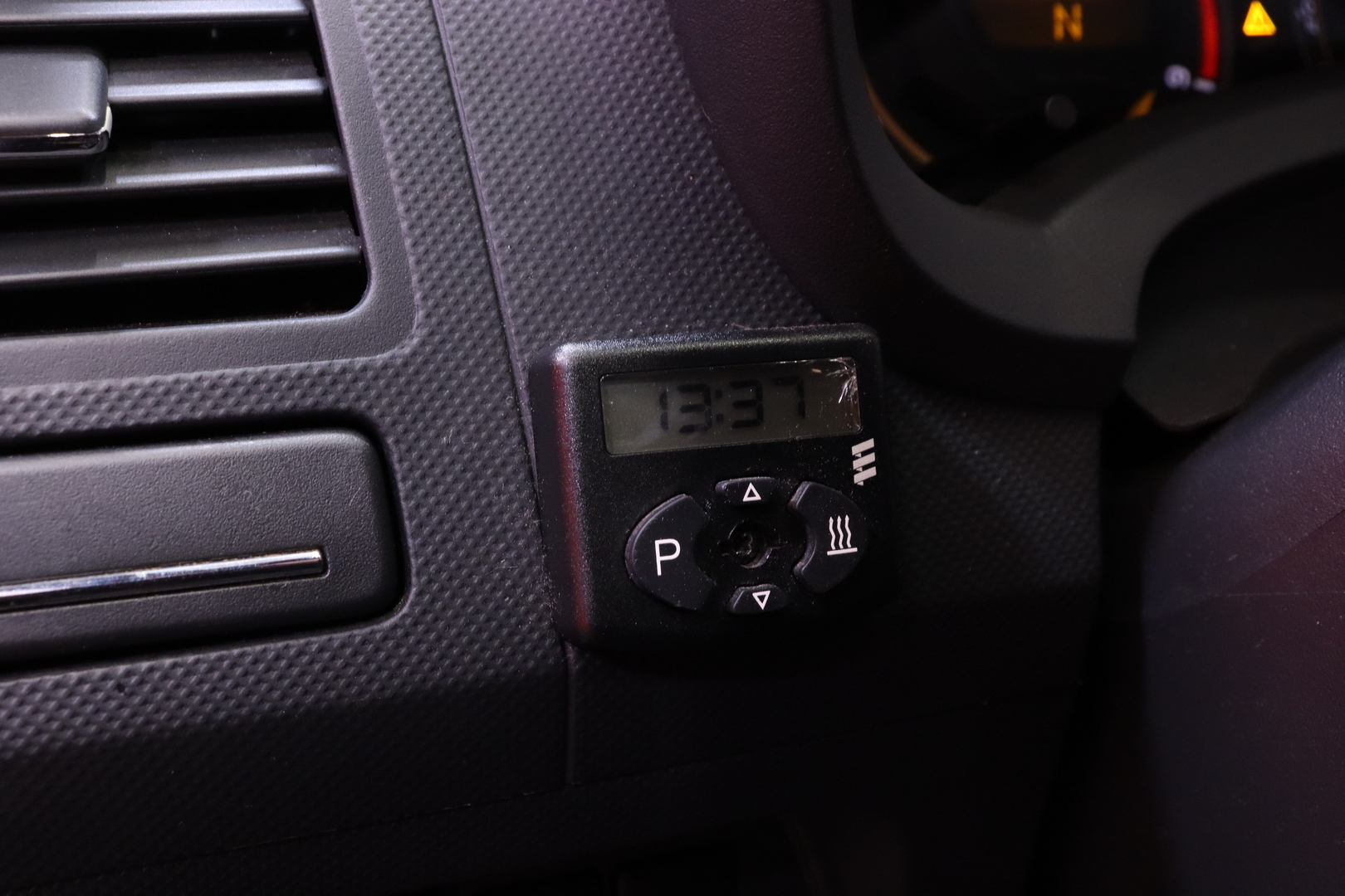 Toyota - Auris - 1,4 D-4D DPF Linea Sol 5ov MultiMode - Viistoperä