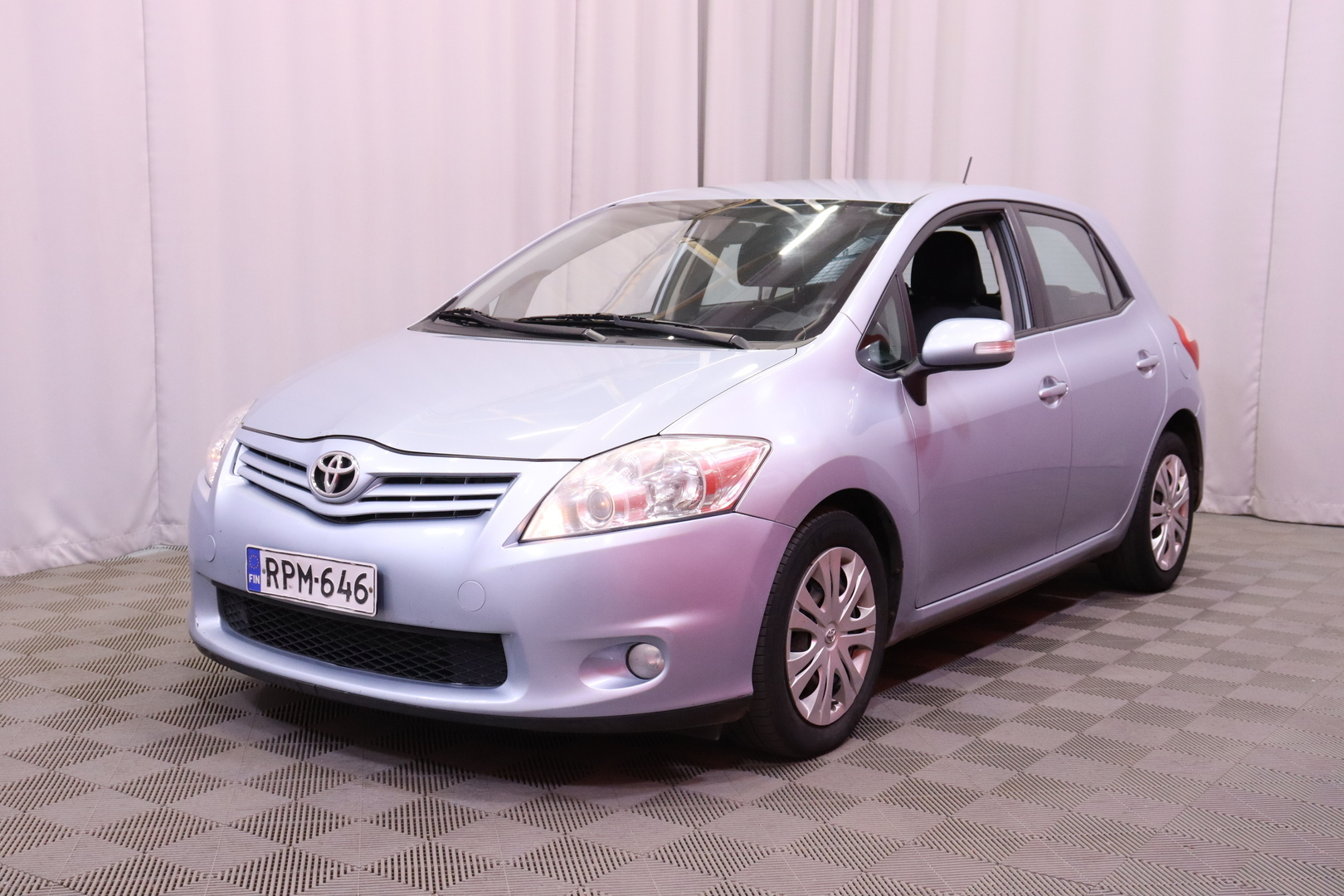 Toyota - Auris - 1,4 D-4D DPF Linea Sol 5ov MultiMode - Viistoperä