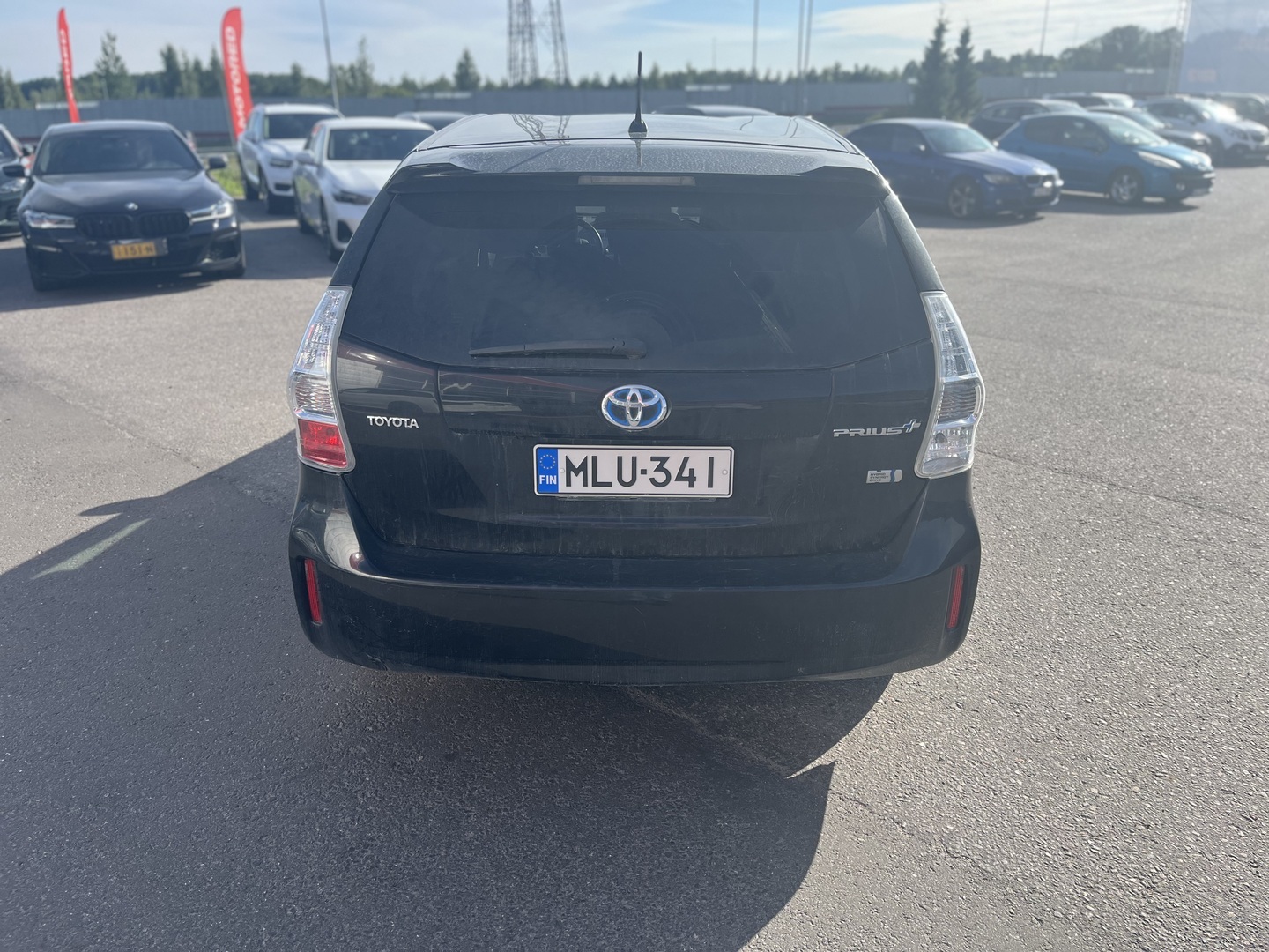 Toyota - Prius+ - Active // HUD / Kamera / Vakkari / Juuri saapunut! // - Tila-auto