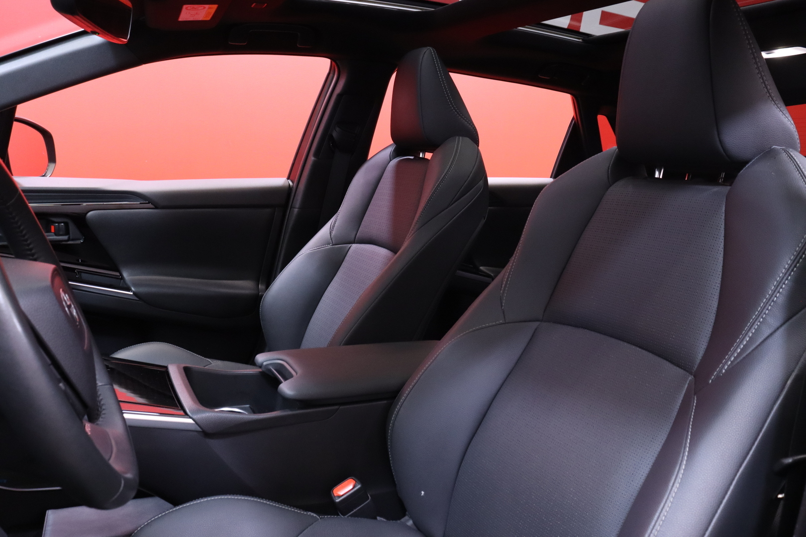 Toyota - bZ4X - Premium AWD // Huippuvarusteet! / JBL / Merkkihuollot / Panorama yms. // - Maastoauto