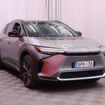 Toyota - bZ4X - Premium AWD // Huippuvarusteet! / JBL / Merkkihuollot / Panorama yms. // - Maastoauto