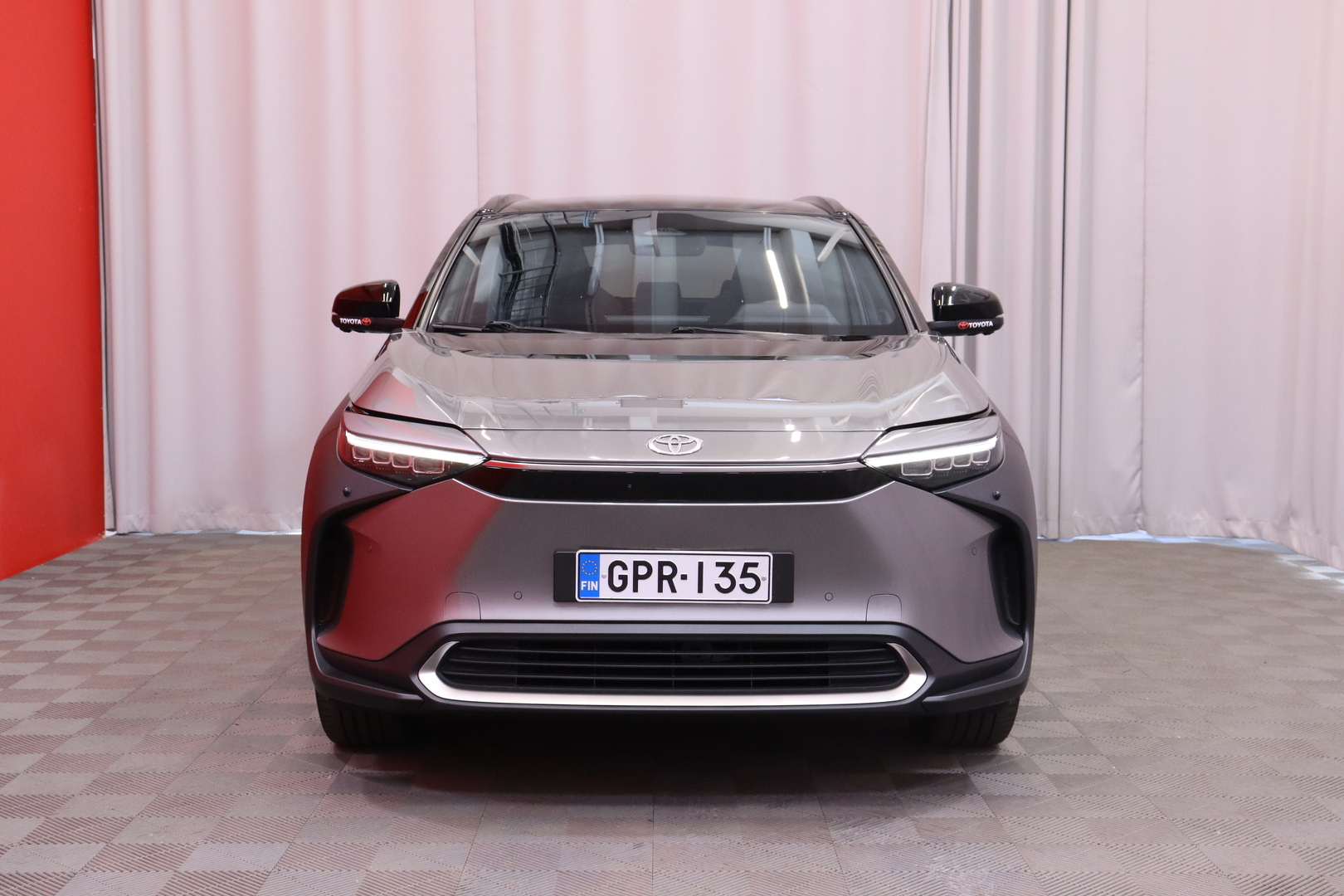 Toyota - bZ4X - Premium AWD // Huippuvarusteet! / JBL / Merkkihuollot / Panorama yms. // - Maastoauto