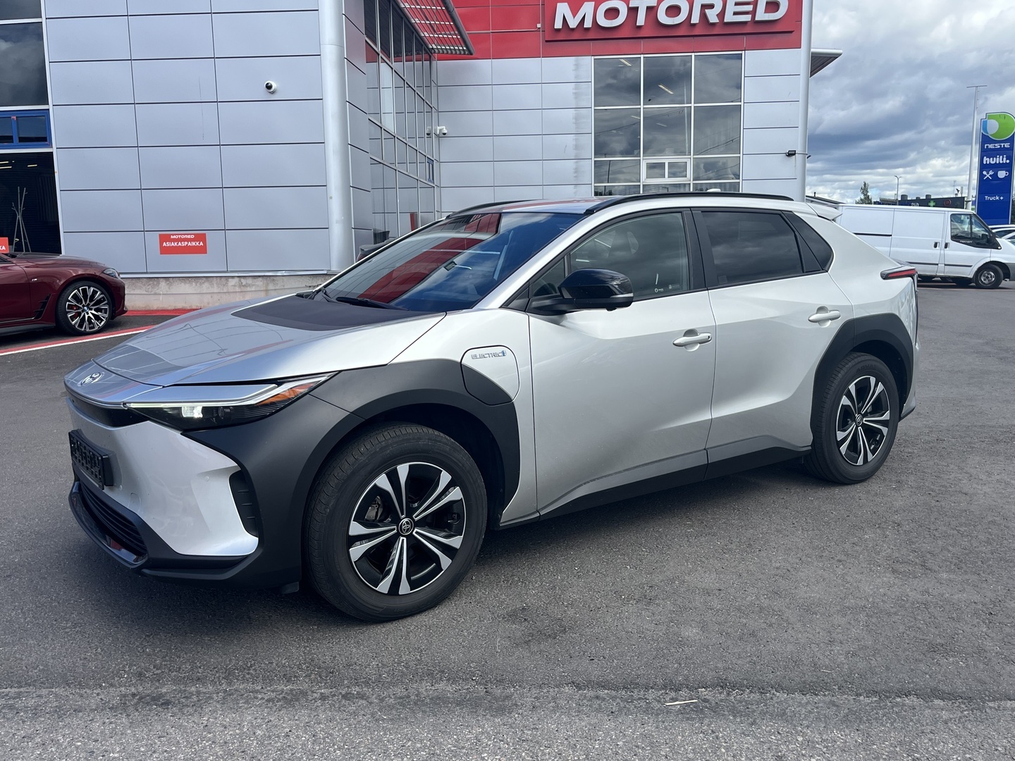 Toyota - bZ4X - Active - Maastoauto