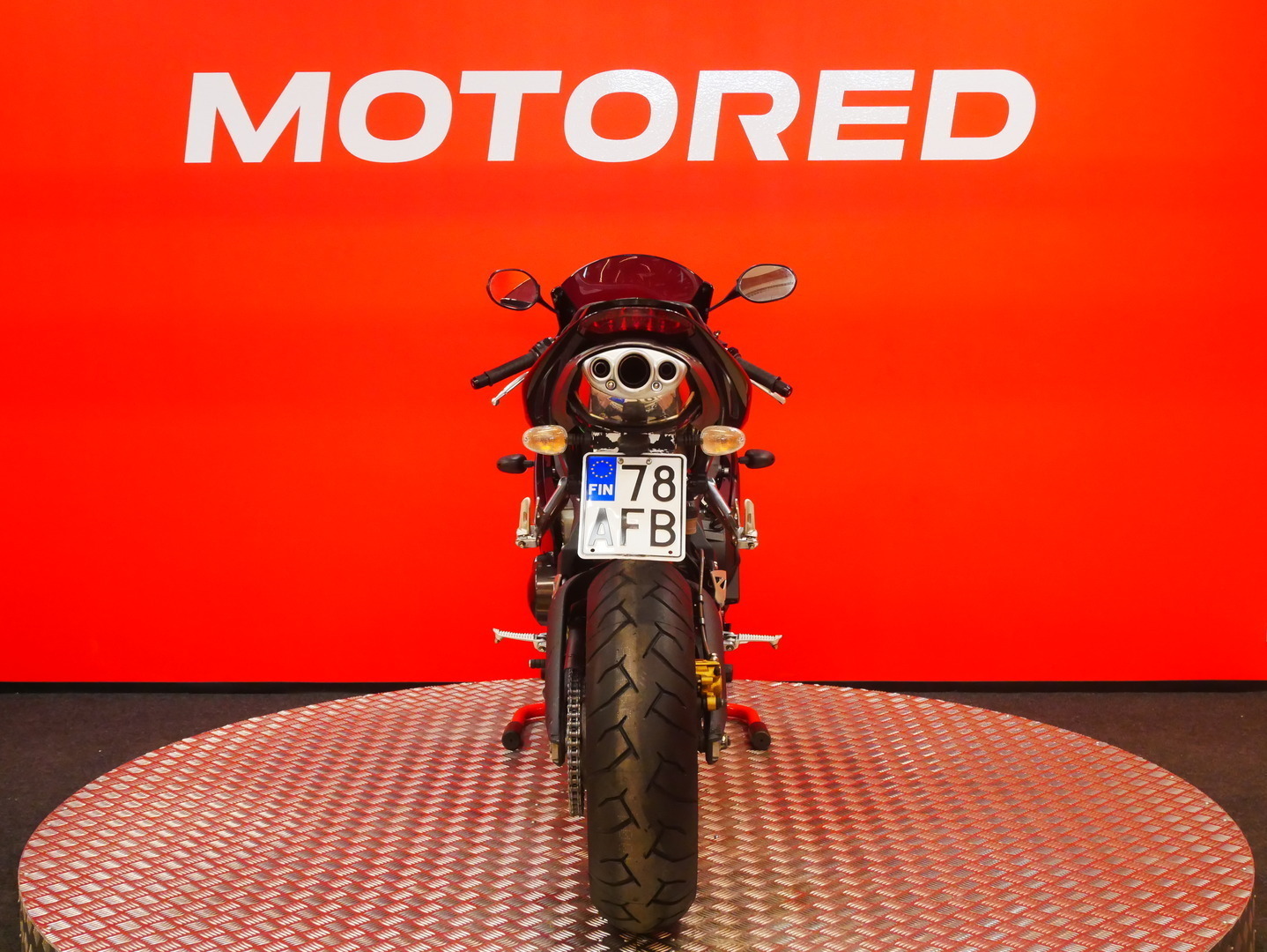 Triumph - Daytona - 675 // Juuri saapunut / Led-takavalo / Suomi-pyörä // - Moottoripyörä