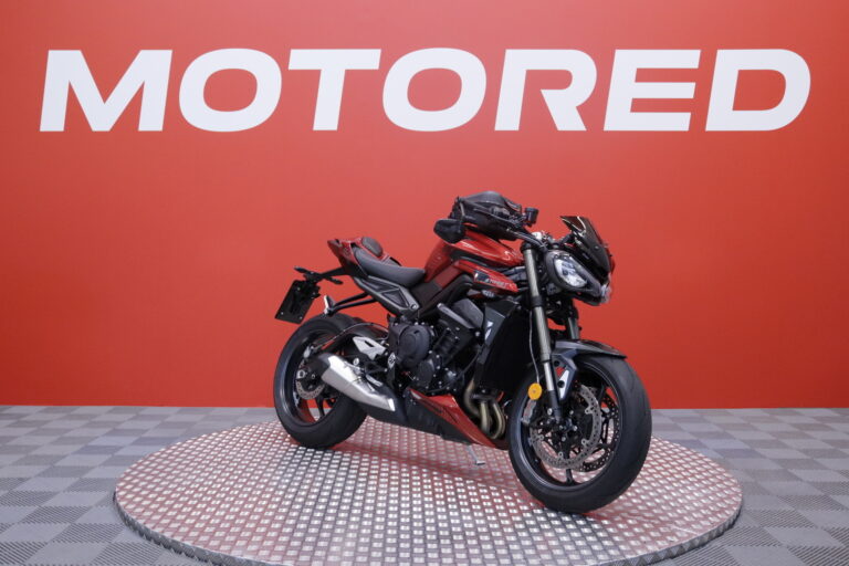 Triumph - STREET TRIPLE - 765 RS // Suomi-pyörä / Vakkari / ABS / Shifter // - Moottoripyörä