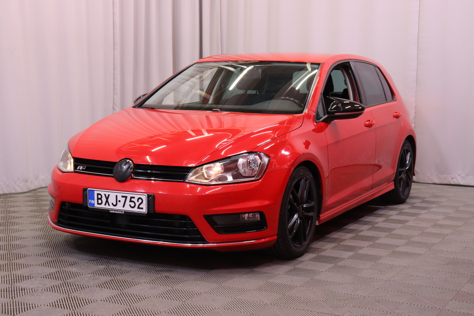 Volkswagen - Golf - R-line 1,2 TSI 77 kW (105 hv) BlueMotion Technology - Farmari