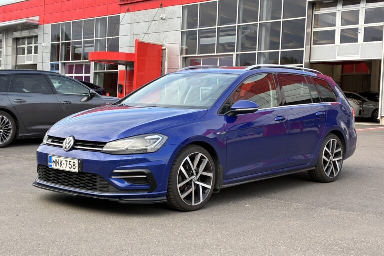 Volkswagen - Golf - Variant Highline R-Line 1,6 TDI 85 kW (115 hv) DSG-automaatti - Farmari