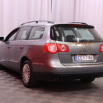 Volkswagen - Passat - Variant Comfortline 2,0 TDI 81 kW (110 hv) BlueMotion - Farmari