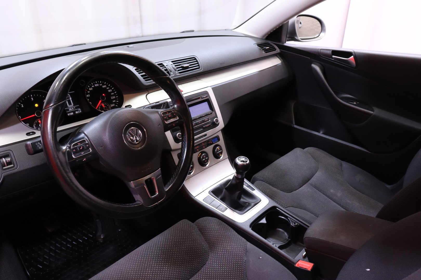 Volkswagen - Passat - Variant Comfortline 2,0 TDI 81 kW (110 hv) BlueMotion - Farmari