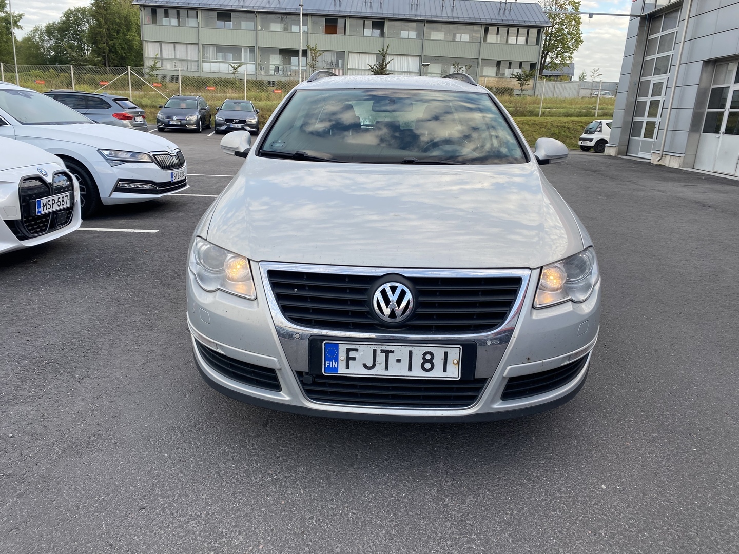Volkswagen - Passat - Variant Comfortline 1,6 TDI 77 kW (105 hv) BlueMotion Technology - Farmari