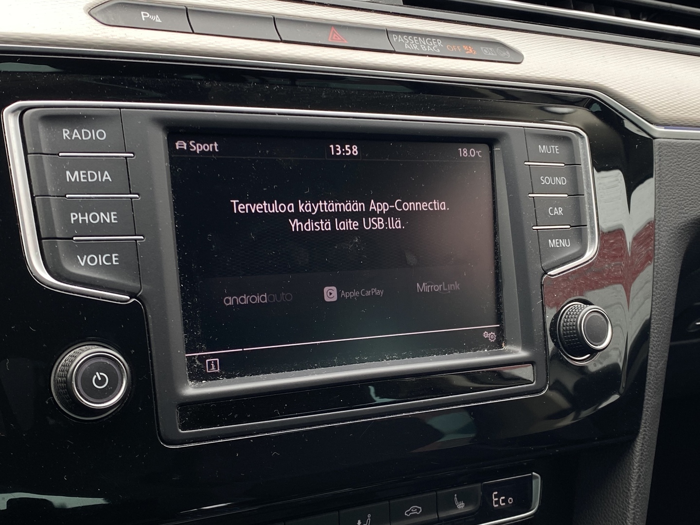Volkswagen - Passat - Variant GTE Plug-In Hybrid 160 kW (218 hv) DSG-automaatti - Farmari