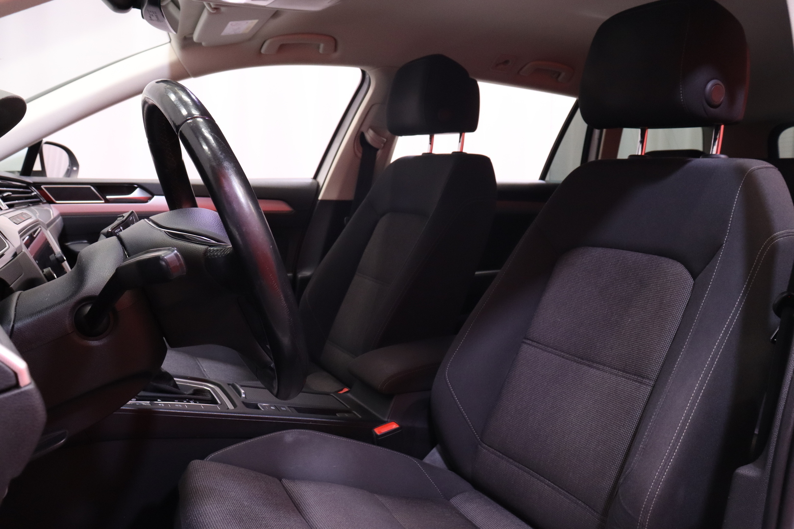 Volkswagen - Passat - Variant Comfortline 2,0 TDI 140 kW (190 hv) 4MOTION DSG-aut. Winter Edition - Farmari