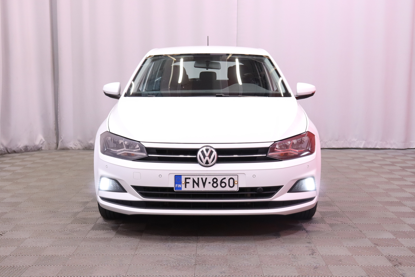 Volkswagen - Polo - Comfortline 1,0 TSI 70 kW (95 hv) DSG-automaatti // Suomi-auto / ACC / Lohkolämmitin / P.tutkat // - Viistoperä