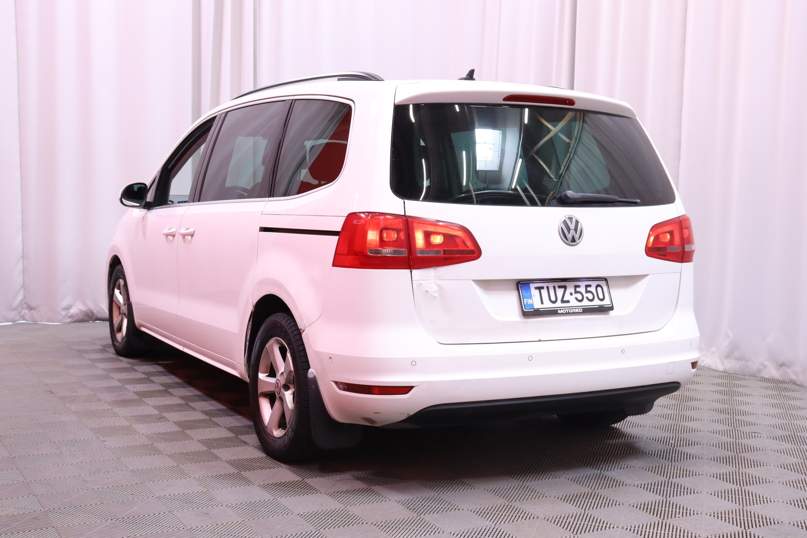 Volkswagen - Sharan - Comfortline 2,0 TDI 103 kW (140 hv) BlueMotion Technology DSG-automaatti - Tila-auto