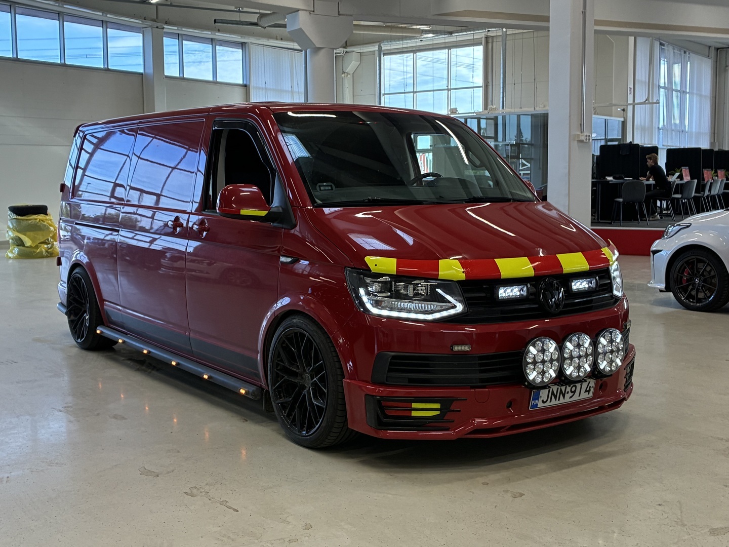 Volkswagen - TRANSPORTER - umpipakettiauto 2,0 TDI 110 kW DSG - Pakettiauto