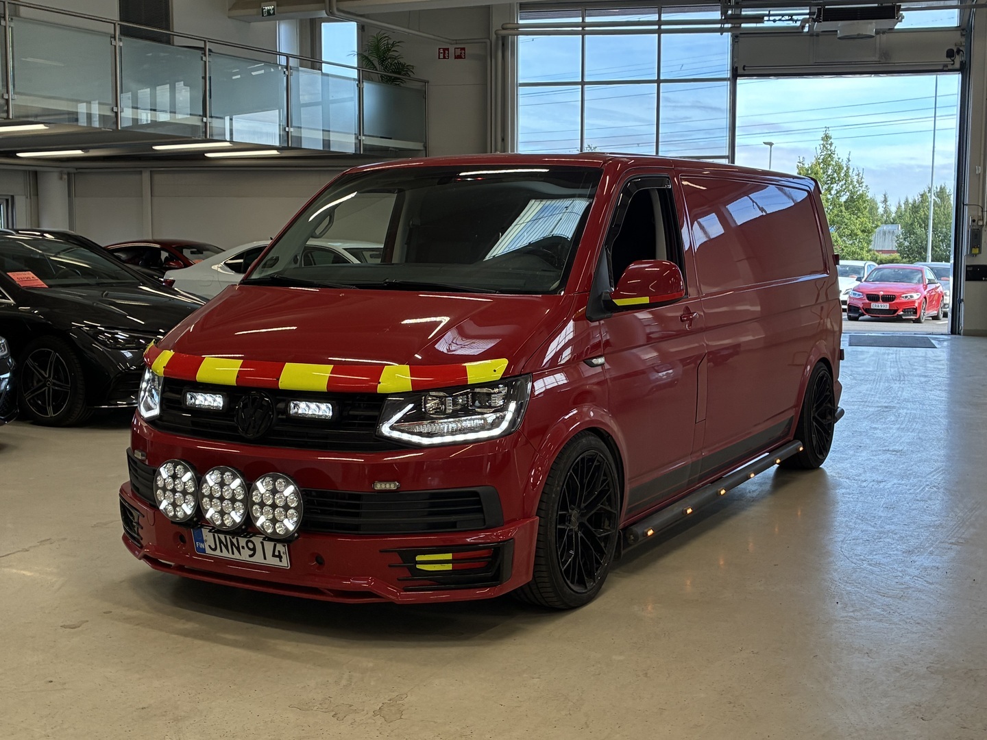 Volkswagen - TRANSPORTER - umpipakettiauto 2,0 TDI 110 kW DSG - Pakettiauto