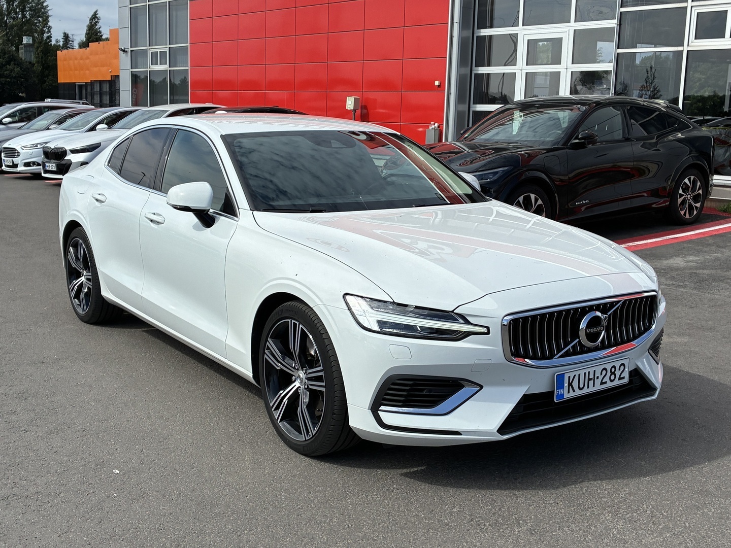 Volvo - S60 - T8 TwE AWD Business Inscription aut - Sedan