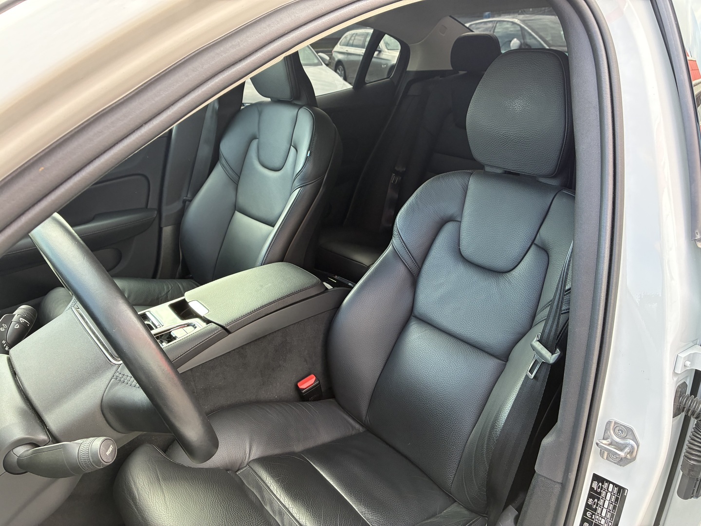 Volvo - S60 - T8 TwE AWD Business Inscription aut - Sedan