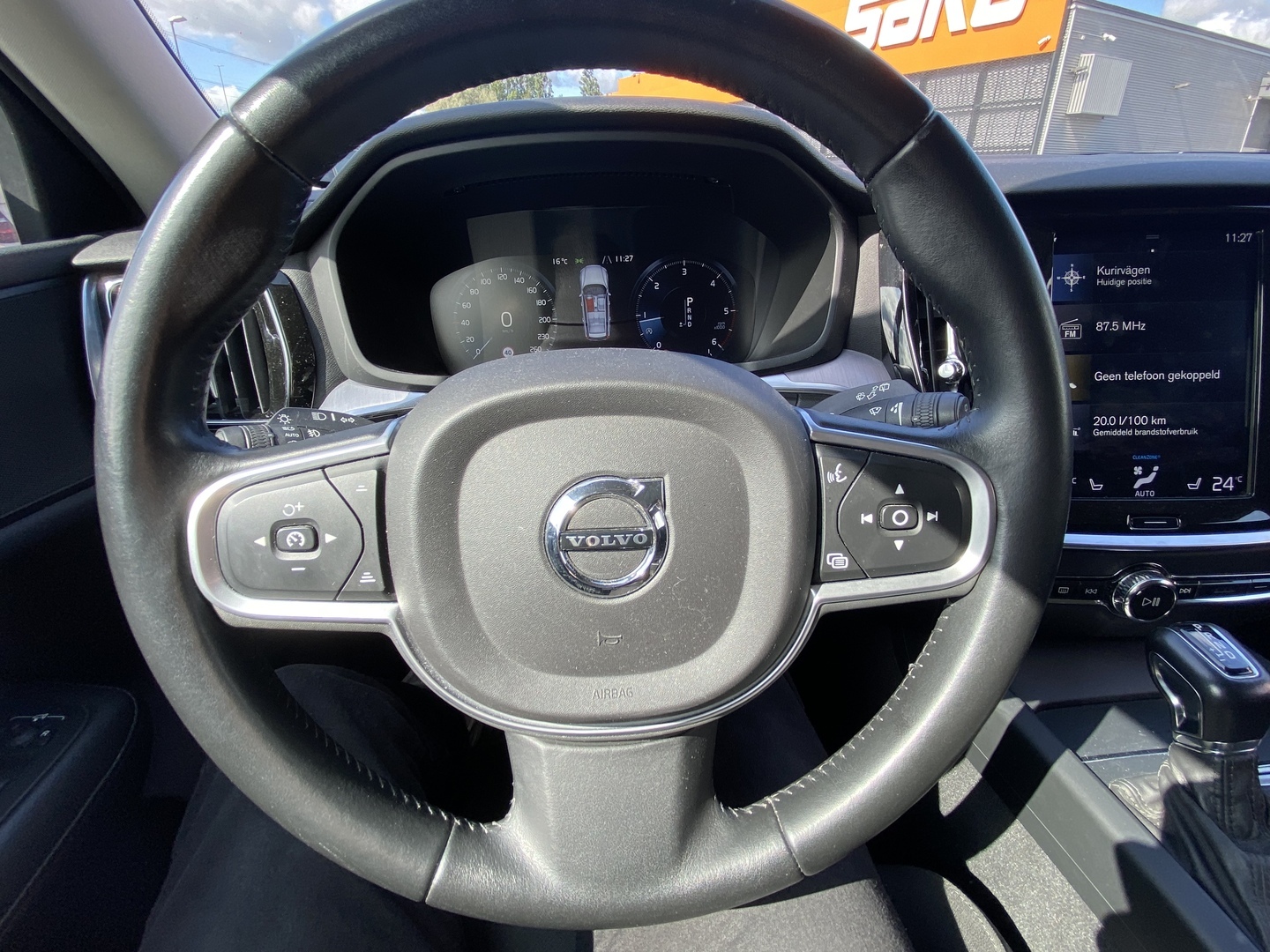 Volvo - V60 - D3 Momentum aut - Farmari