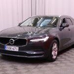 Volvo - V90 - D4 Momentum // Suomi-auto / Webasto / Jakohihna vaihdettu / Vetokoukku / ACC / Lämmitettävä tuulilasi / Muistipenkki - Farmari