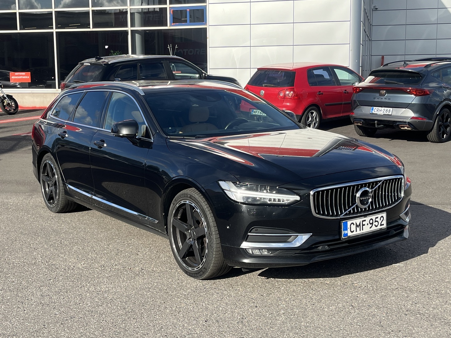 Volvo - V90 - Farmari (AC) 4ov 1969cm3 A AWD - Farmari