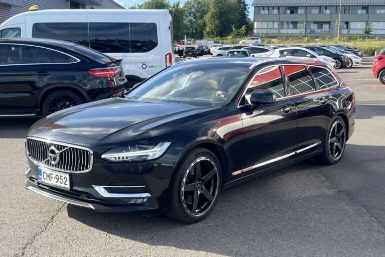 Volvo - V90 - Farmari (AC) 4ov 1969cm3 A AWD - Farmari