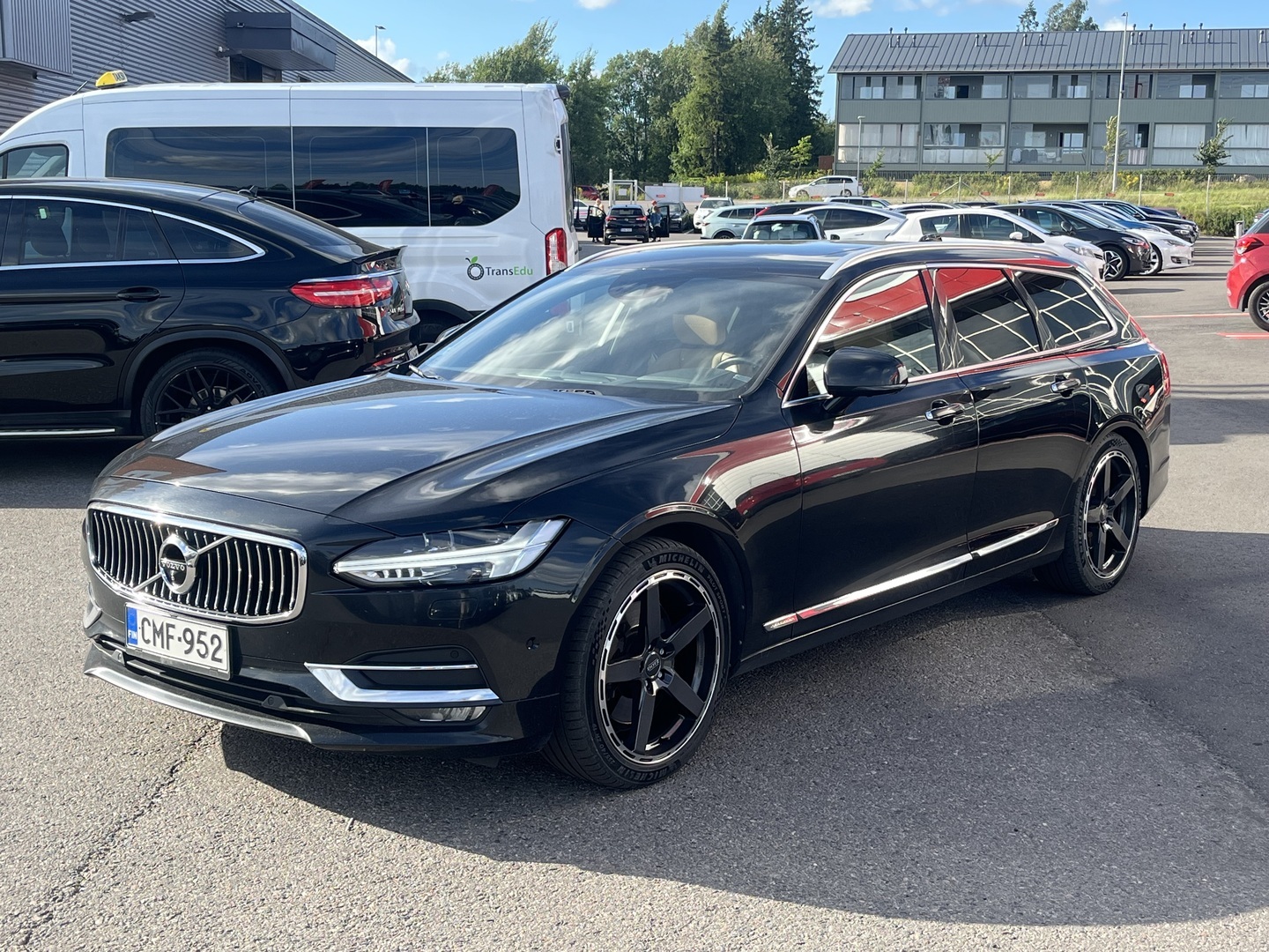 Volvo - V90 - Farmari (AC) 4ov 1969cm3 A AWD - Farmari