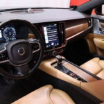 Volvo - V90 - D5 AWD Business Inscription aut - Farmari