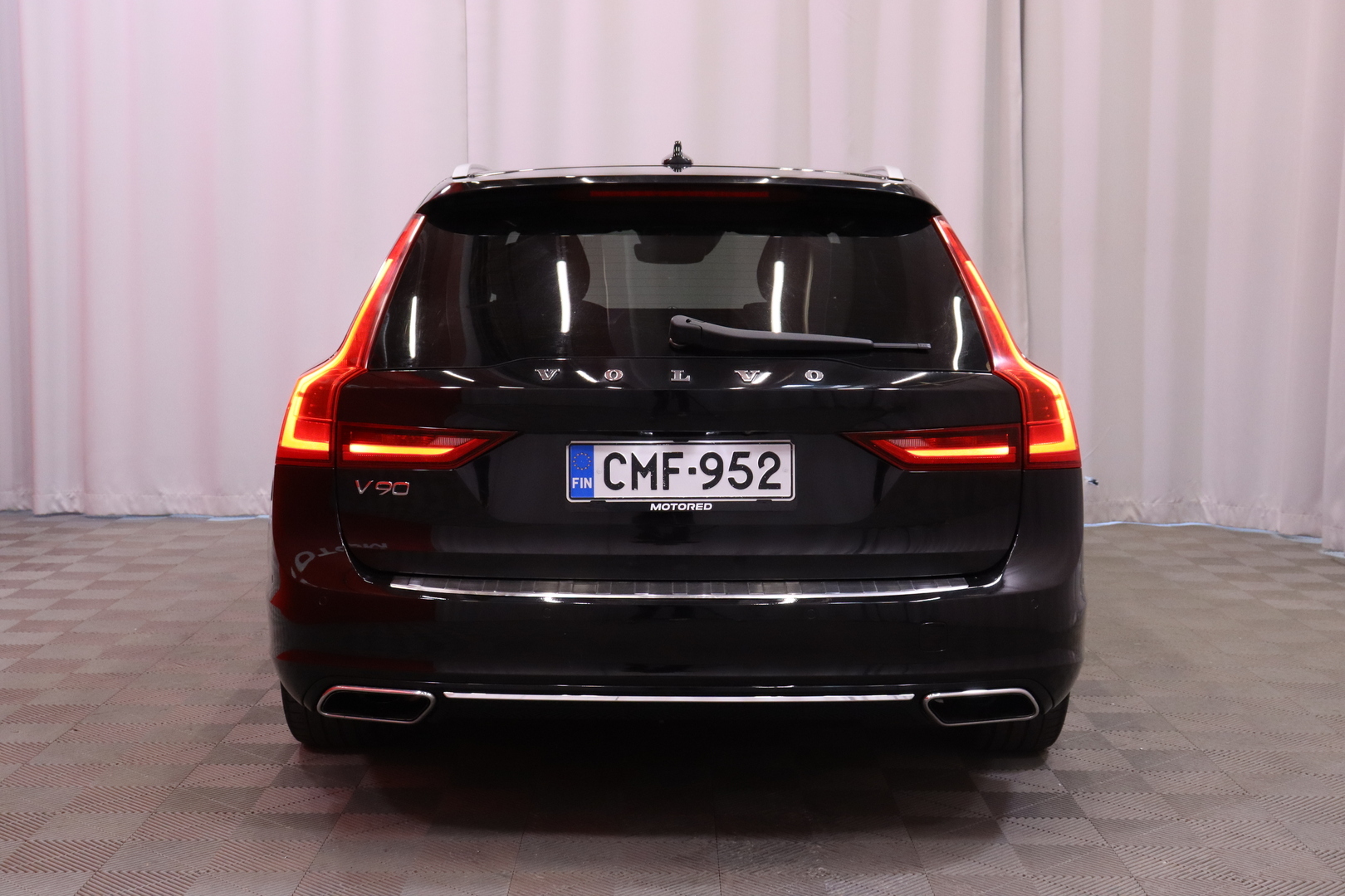Volvo - V90 - D5 AWD Business Inscription aut - Farmari