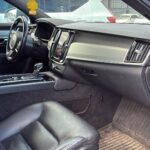 Volvo - V90 - D5 AWD Inscription aut. / Styling-Kit / ACC / Webasto / Kamera / Nahat / Keyless // - Farmari