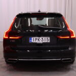 Volvo - V90 - T8 AWD Momentum aut - Farmari