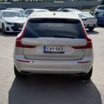 Volvo - XC60 - B4 AWD MHEV Business Inscription aut // Suomi-auto / Webasto / Kamera / Koukku / ACC / Merkkihuollot & Jakopää tehty // - Maastoauto