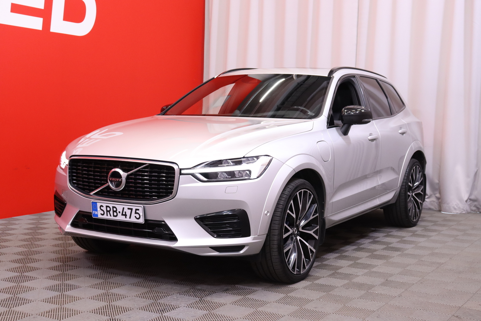 Volvo - XC60 - T8 TwE AWD R-Design aut - Maastoauto
