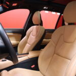 Volvo - XC90 - T8 Inscription aut 7P // LED / Adapt.vakkari / B&W / Panoraama / HUD / 360° / Webasto / VOC / Vetokoukku / Ilmajousitus - Maastoauto
