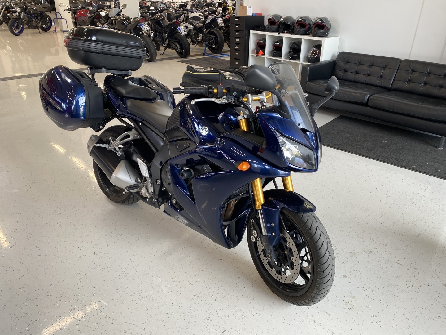 Yamaha - FZ1 - // Juuri saapunut! / Suomi-pyörä / 4x Laukut // - Moottoripyörä