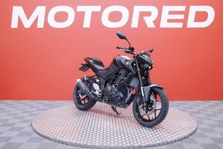 Yamaha MT-03