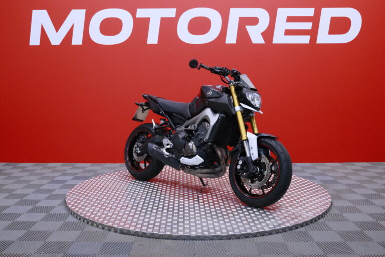Yamaha - MT-09 - // ABS  / ZARD / Tangonpää peilit // - Moottoripyörä