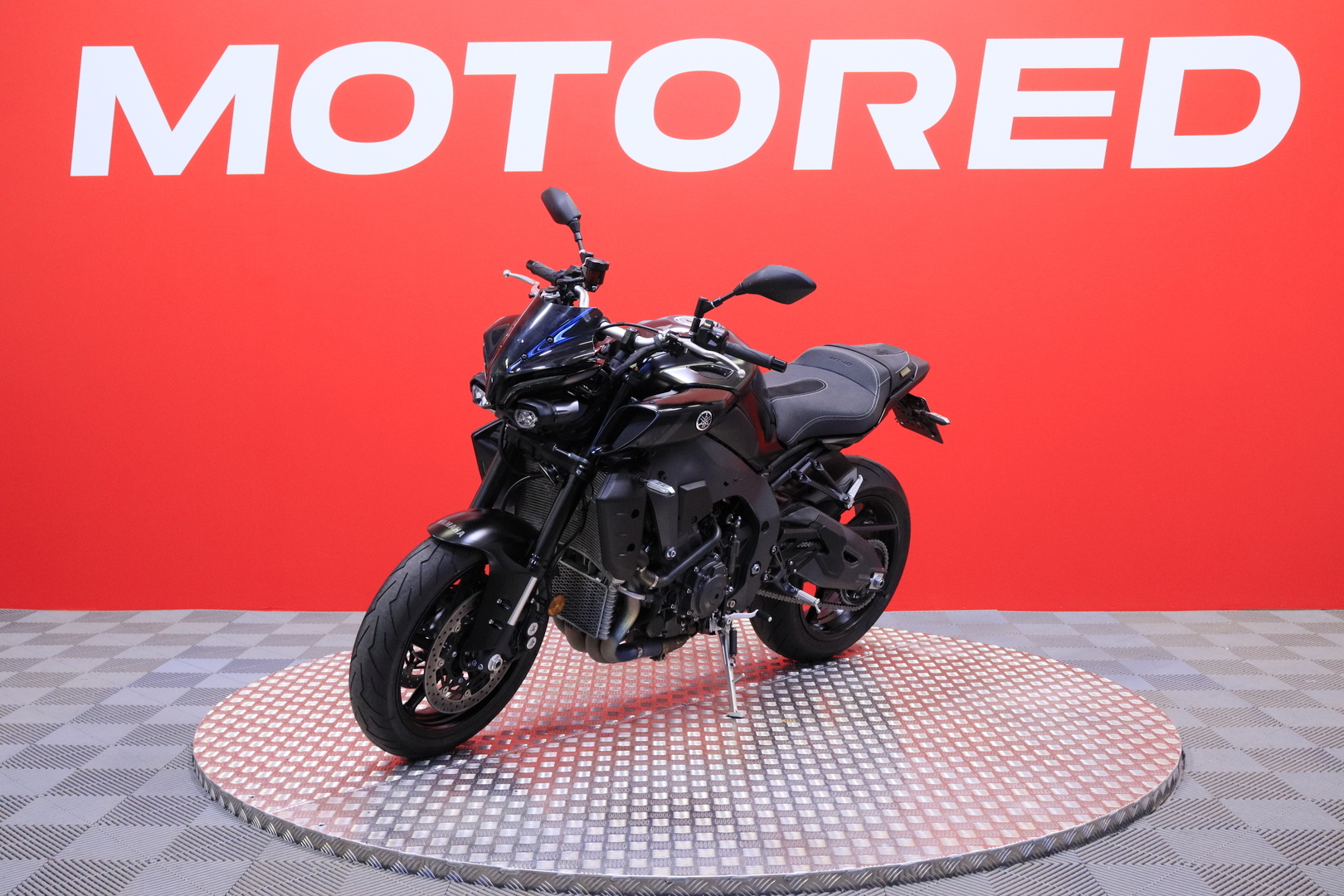 Yamaha - MT-10 - // Suomi-pyörä / QS / Decat putkisto / TCS // - Moottoripyörä
