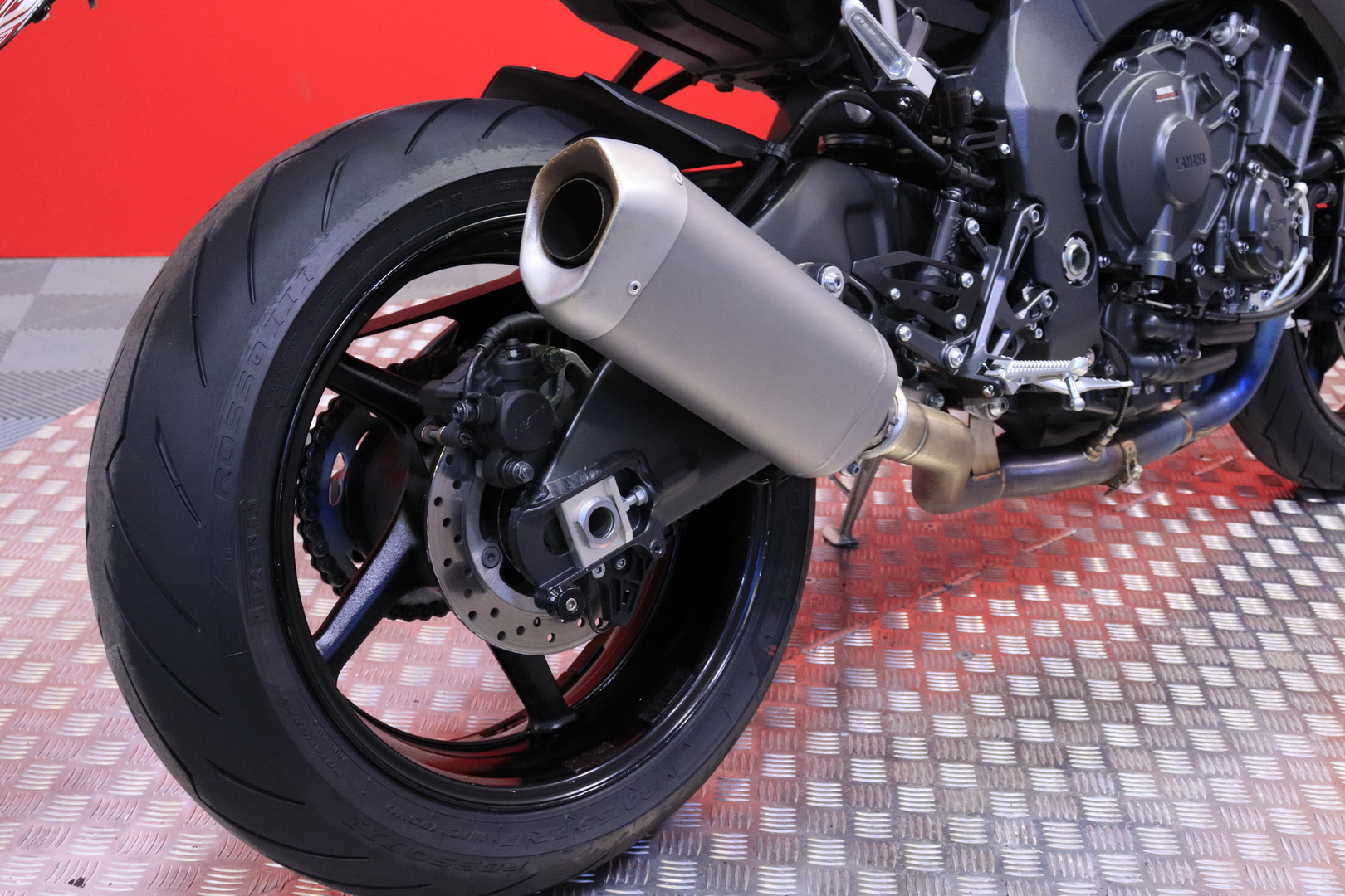 Yamaha - MT-10 - // Suomi-pyörä / QS / Decat putkisto / TCS // - Moottoripyörä