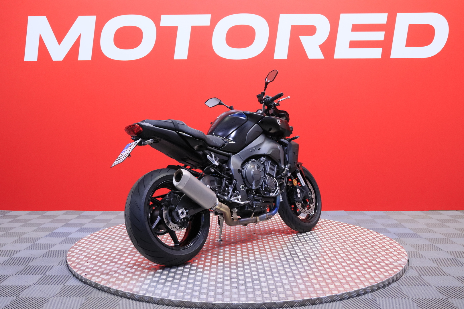 Yamaha - MT-10 - // Suomi-pyörä / QS / Decat putkisto / TCS // - Moottoripyörä