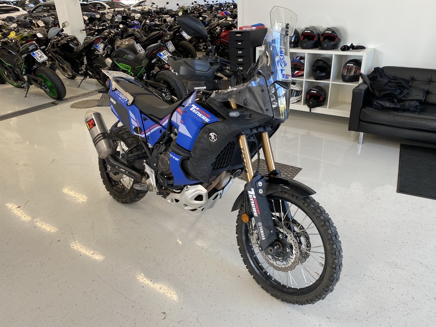 Yamaha - XTZ - 700 Tenere World Raid // Juuri saapunut! / Suomi-pyörä / Akrapovic / ABS // - Moottoripyörä