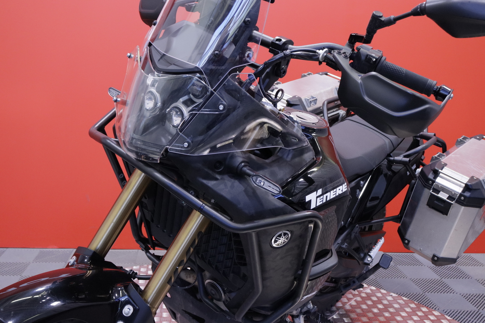 Yamaha - XTZ - 700 Tenere World Raid // Juuri saapunut! / Laukut / Navi / Raudat // - Moottoripyörä