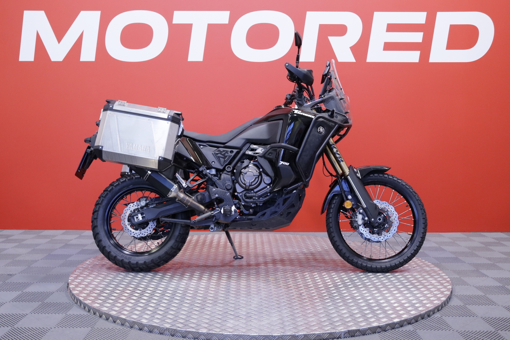 Yamaha - XTZ - 700 Tenere World Raid // Juuri saapunut! / Laukut / Navi / Raudat // - Moottoripyörä