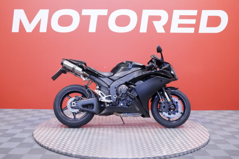 Yamaha YZF-R1