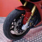 Yamaha - YZF-R1 - // Siisti! / Ohjausiskunvaimennin / Kaatumatapit // - Moottoripyörä