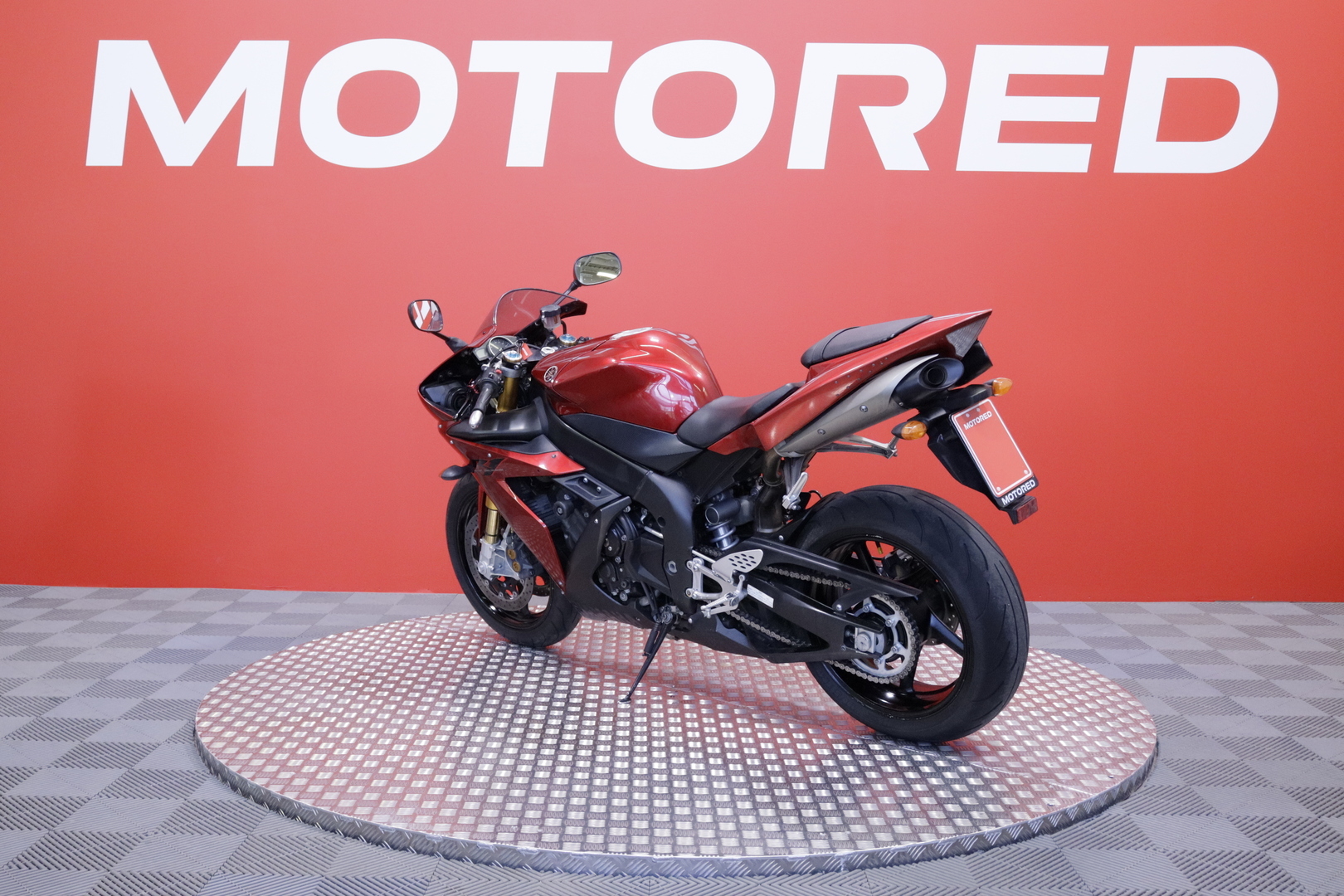 Yamaha - YZF-R1 - // Siisti! / Ohjausiskunvaimennin / Kaatumatapit // - Moottoripyörä