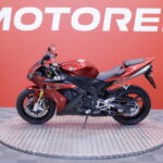 Yamaha - YZF-R1 - // Siisti! / Ohjausiskunvaimennin / Kaatumatapit // - Moottoripyörä