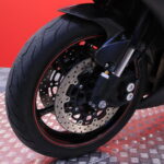 Yamaha - YZF-R6 - // Suomi-pyörä / Akrapovic / Huoltokirja / Säädettävät kahvat // - Moottoripyörä